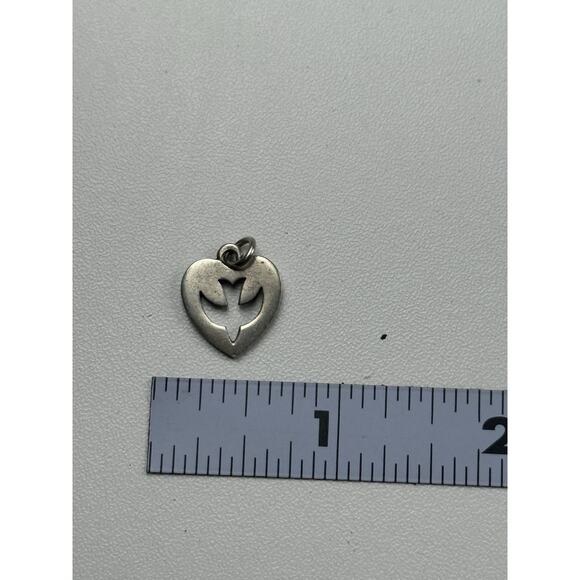 James Avery Sterling Silver Cut Out Heart Dover Charm - Picture 2 of 5